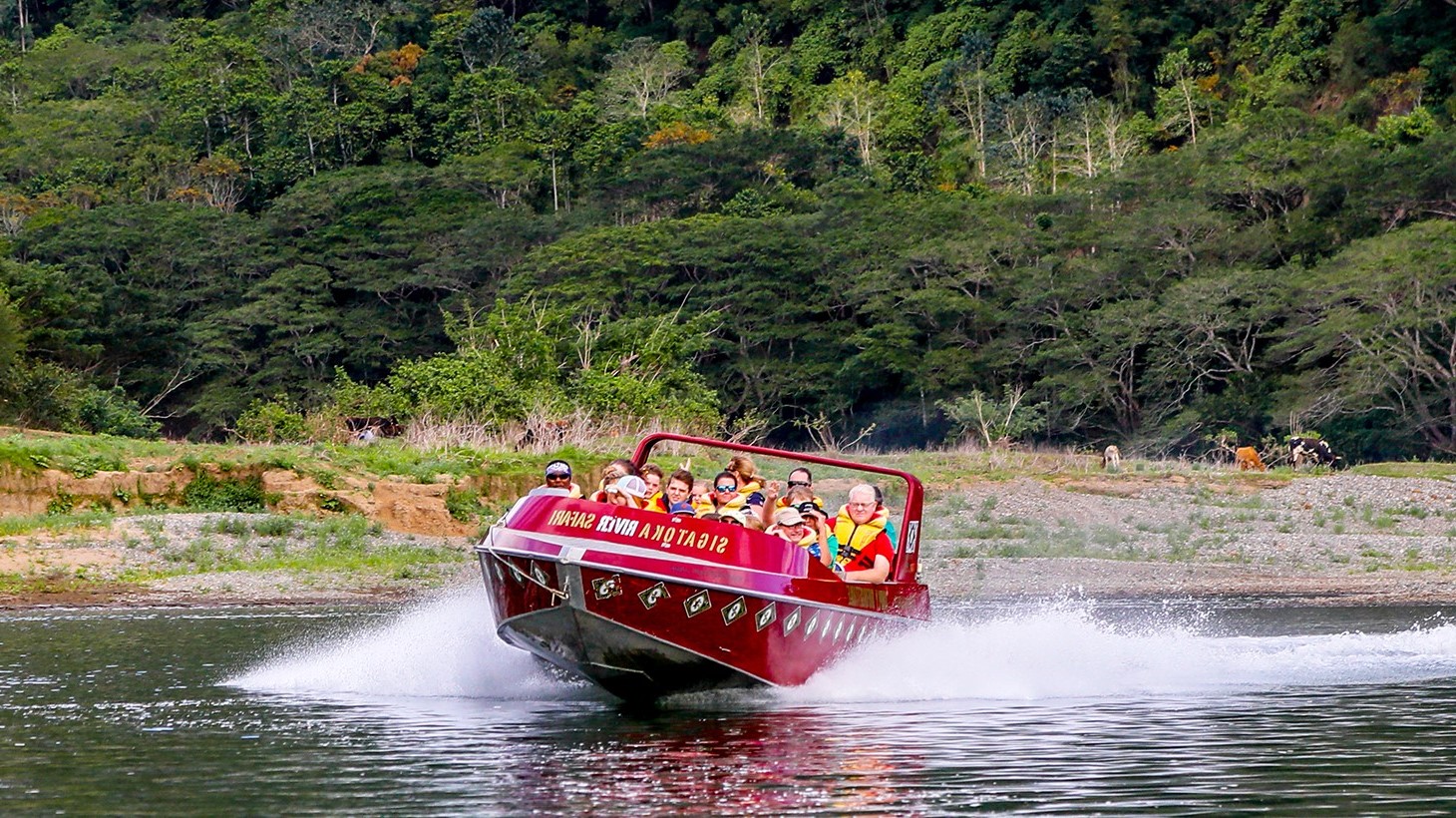 Sigatoka River Safari Cruises to Victory at ANZ Fiji Excellence in Tourism Awards